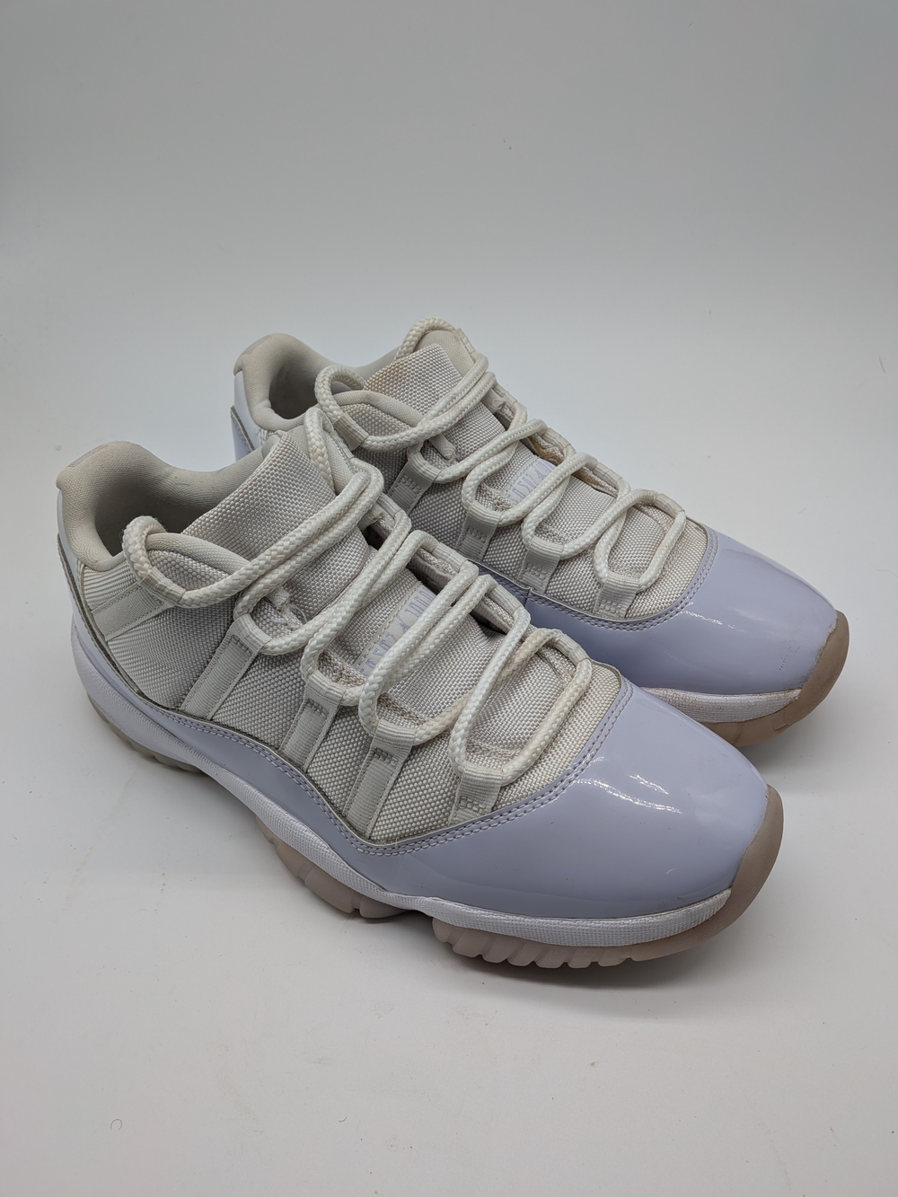 Nike Air Jordan 11 Retro Low Pure Violet Women’s Size 10.5